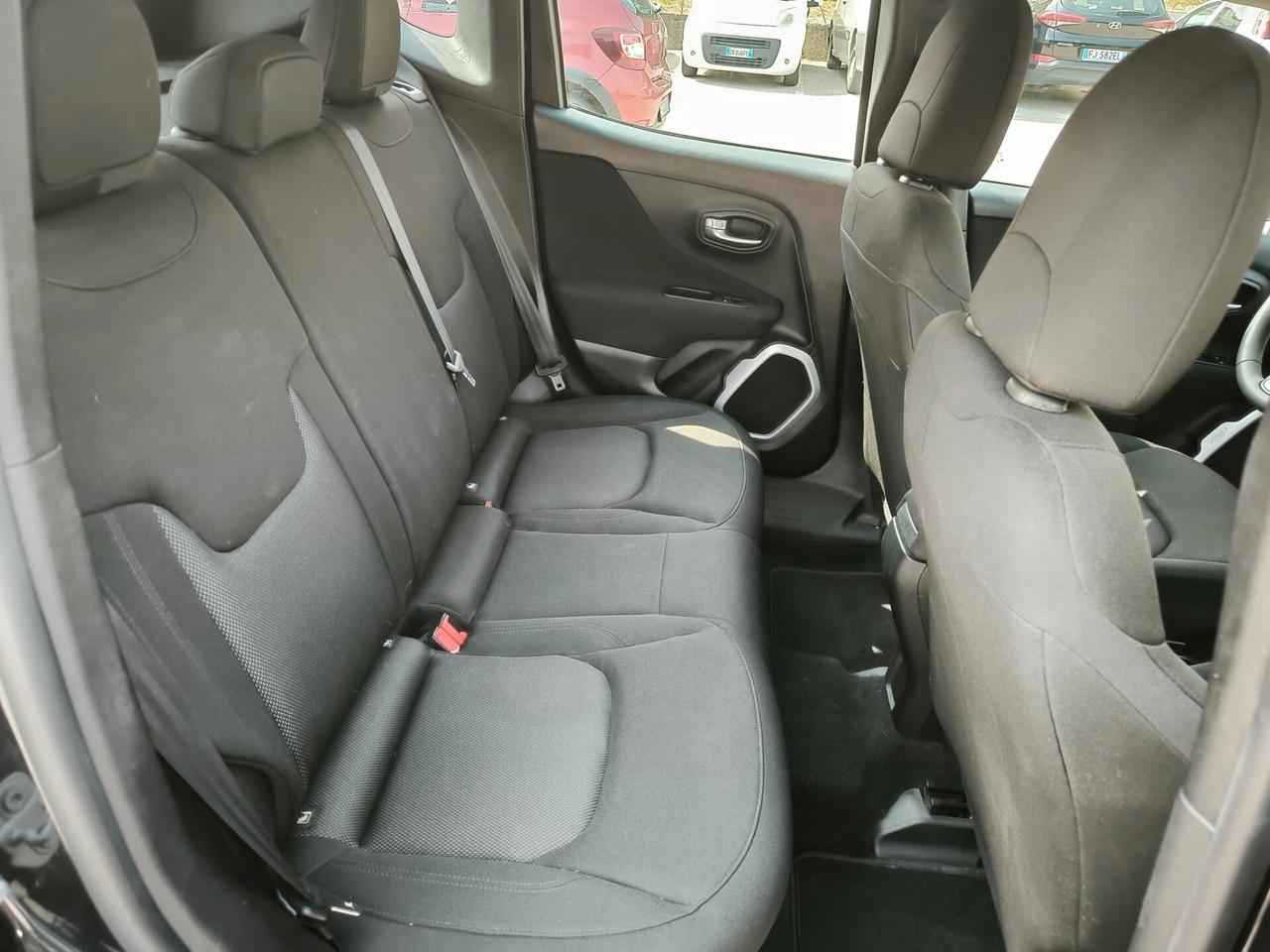Jeep Renegade 1.6 Mjt Sport