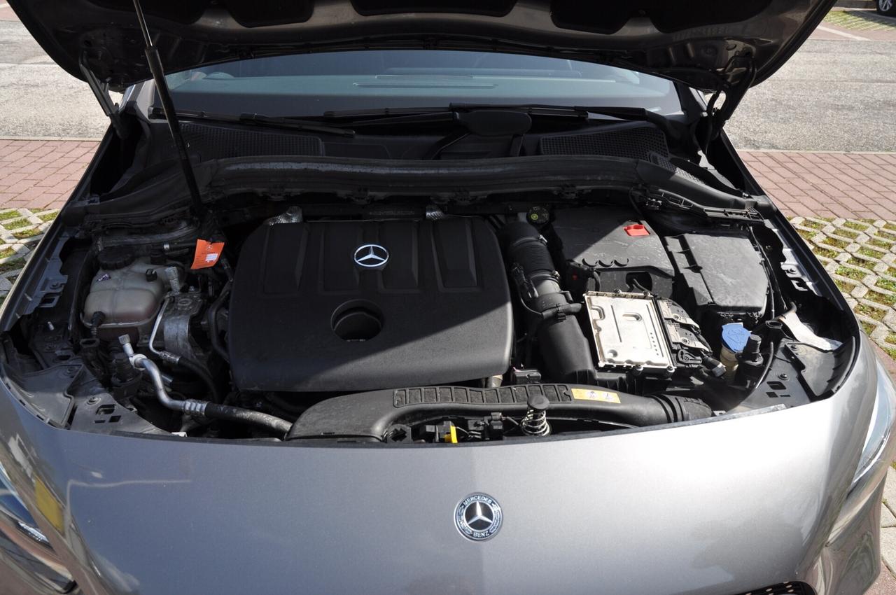 Mercedes-benz B 180 d Automatic Premium AMG