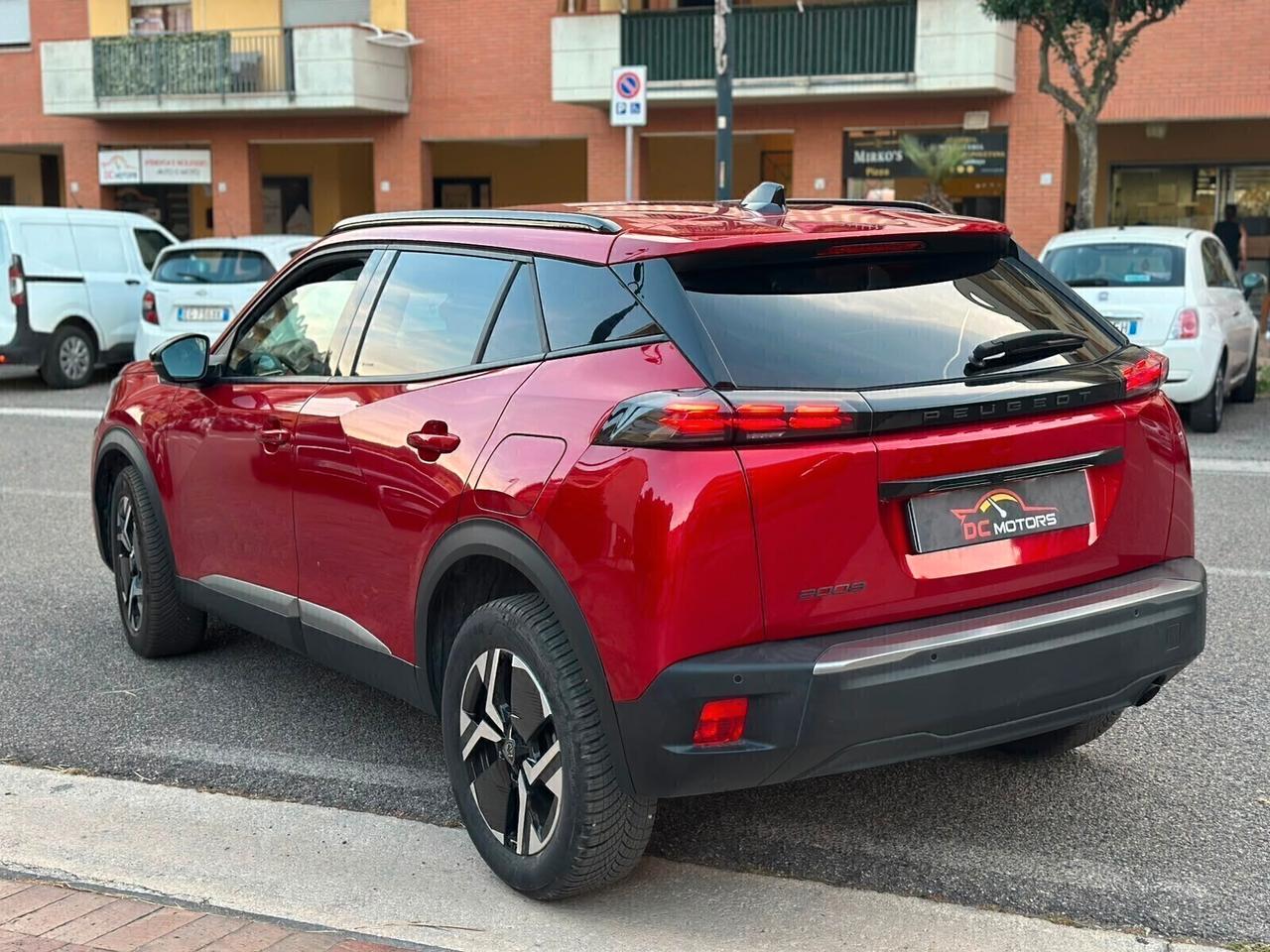 Peugeot 2008 PureTech 100 S&S Allure Pack