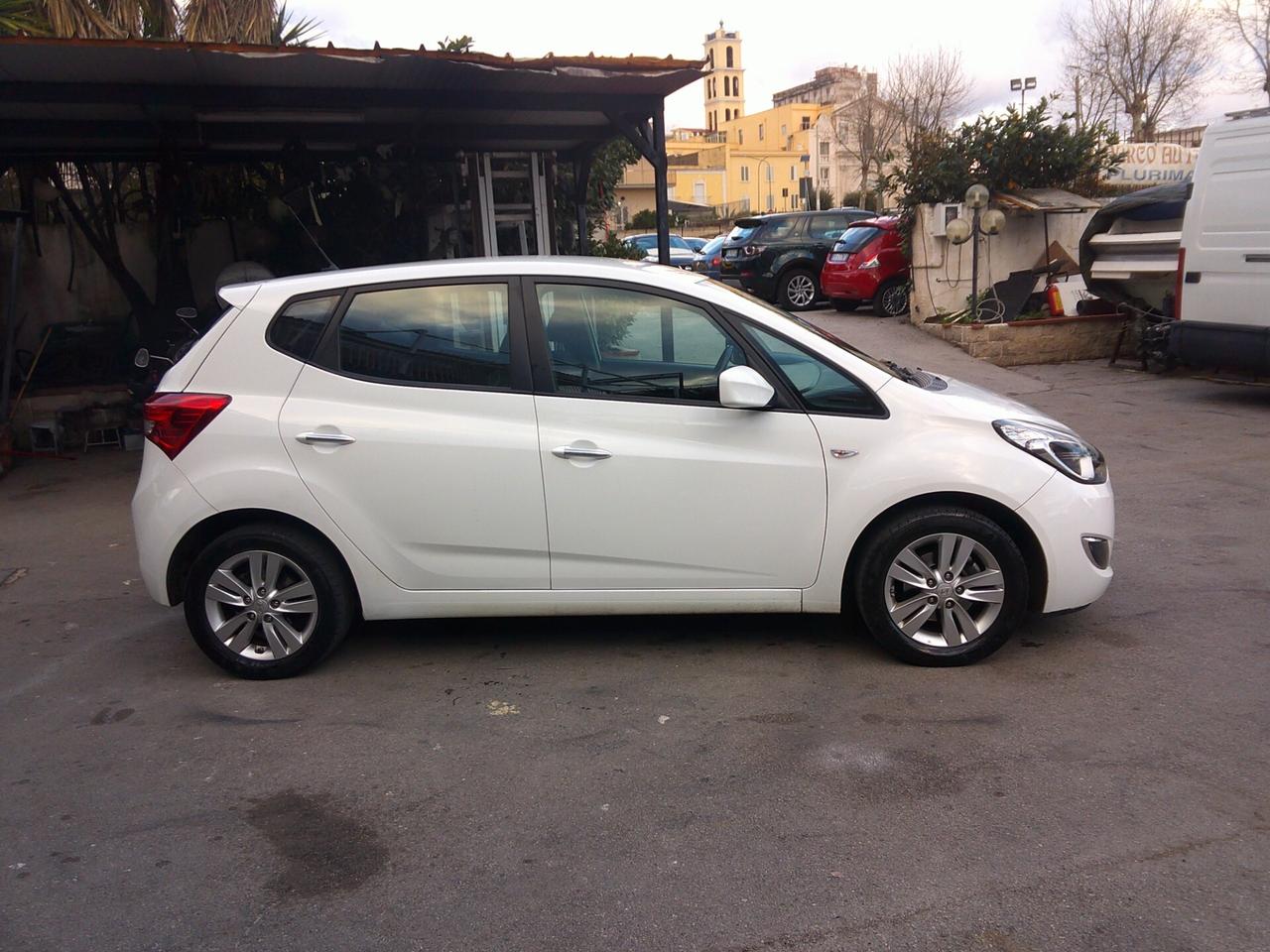 Hyundai iX20 1.4 CRDI 90 CV Comfort 15