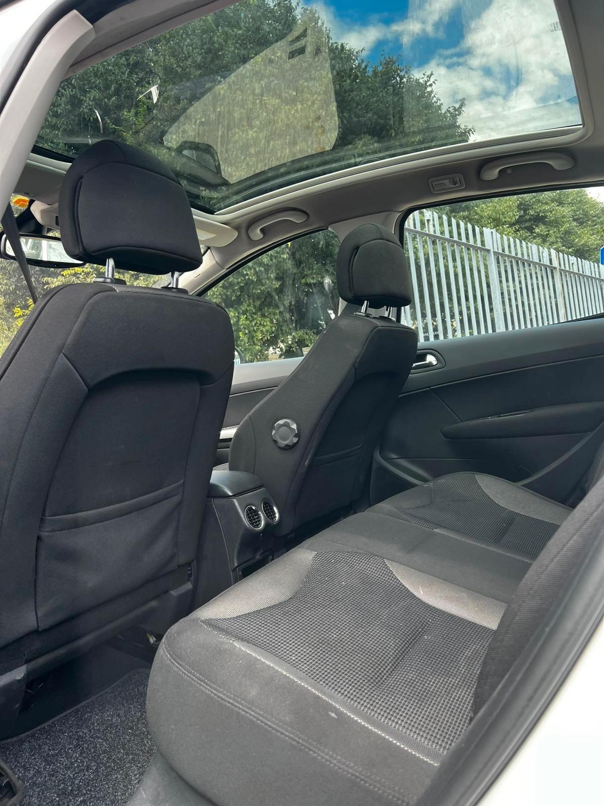 Peugeot 308 1.6 HDi 90CV 5p. Premium