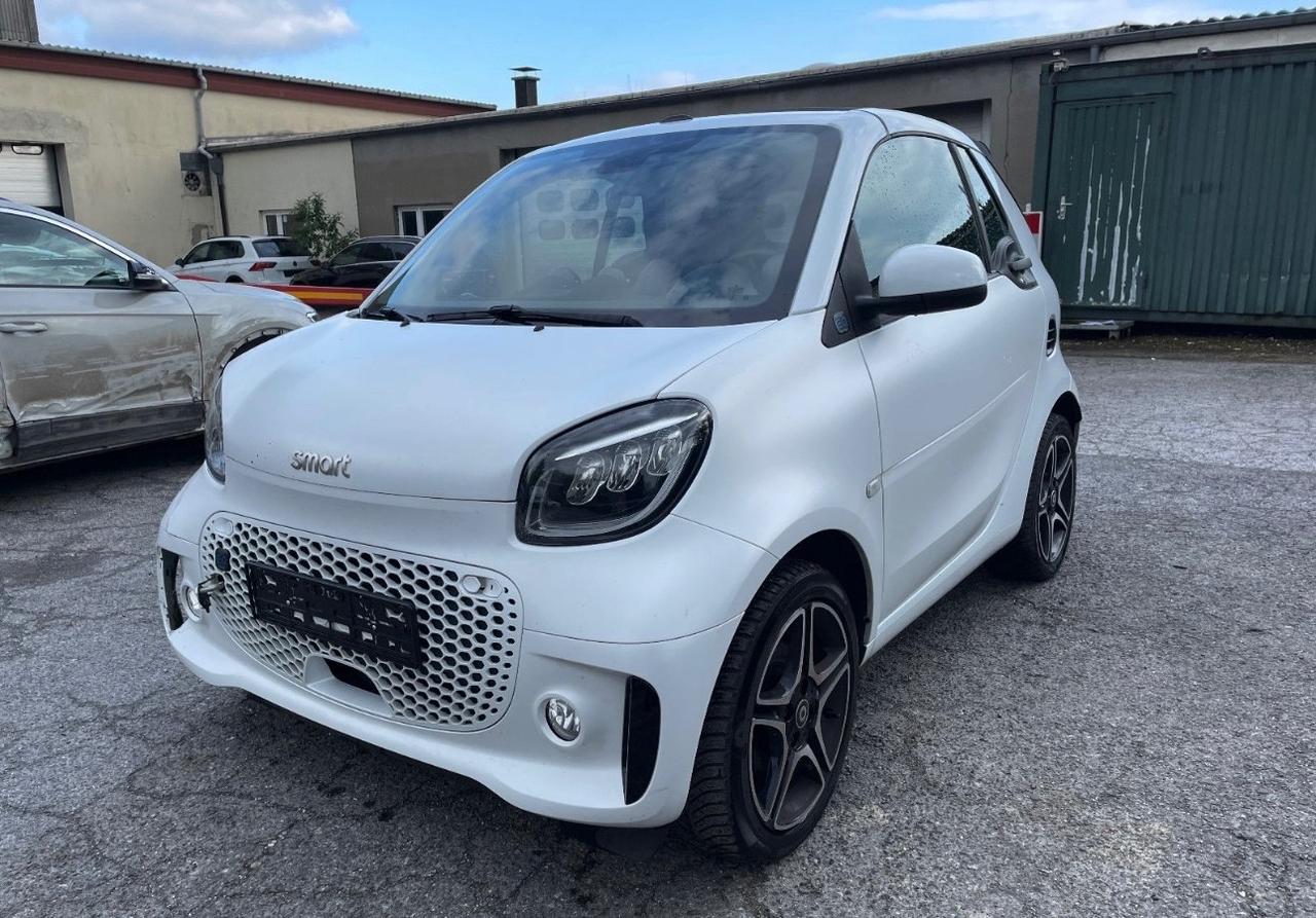 Smart ForTwo EQ PRIME 82cv Navi Camera Fari 22KW