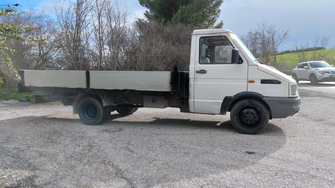Iveco Daily 35.12 2.8 turbo diesel