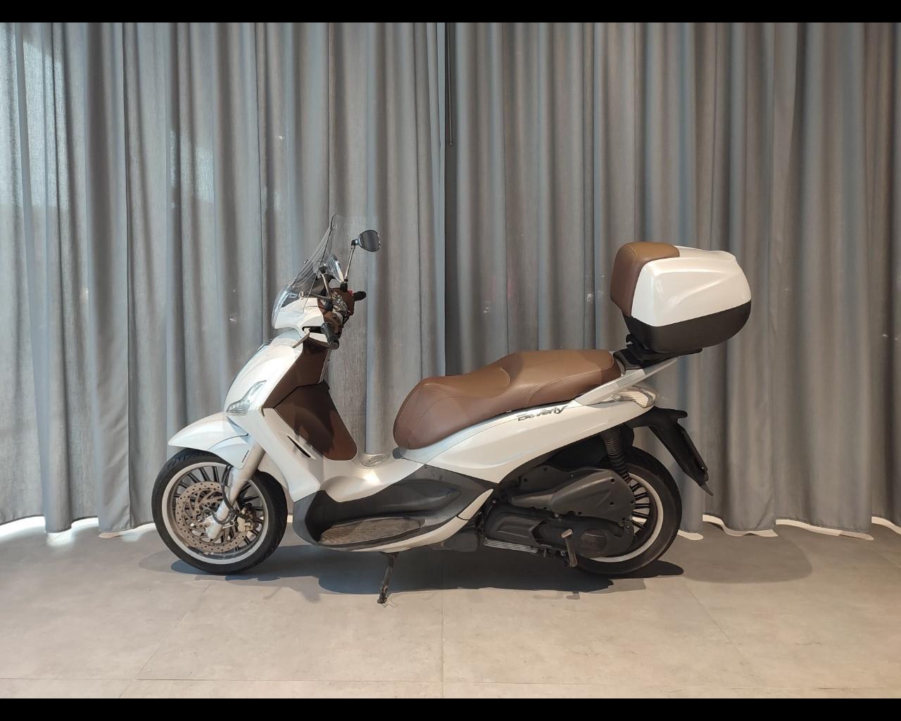 PIAGGIO Beverly 300 - i.e. ABS-ASR