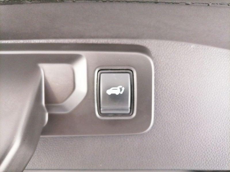 Renault Austral 1.2 E-Tech full hybrid Iconic Esprit Alpine 200cv auto
