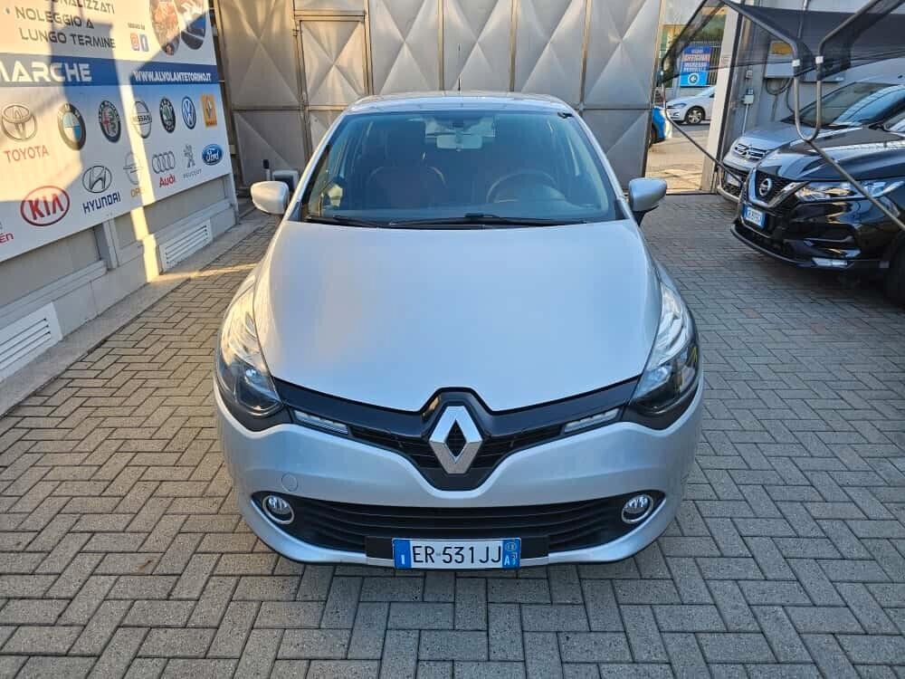 Renault Clio 1.2 75CV 5 porte Live - Unico proprietario