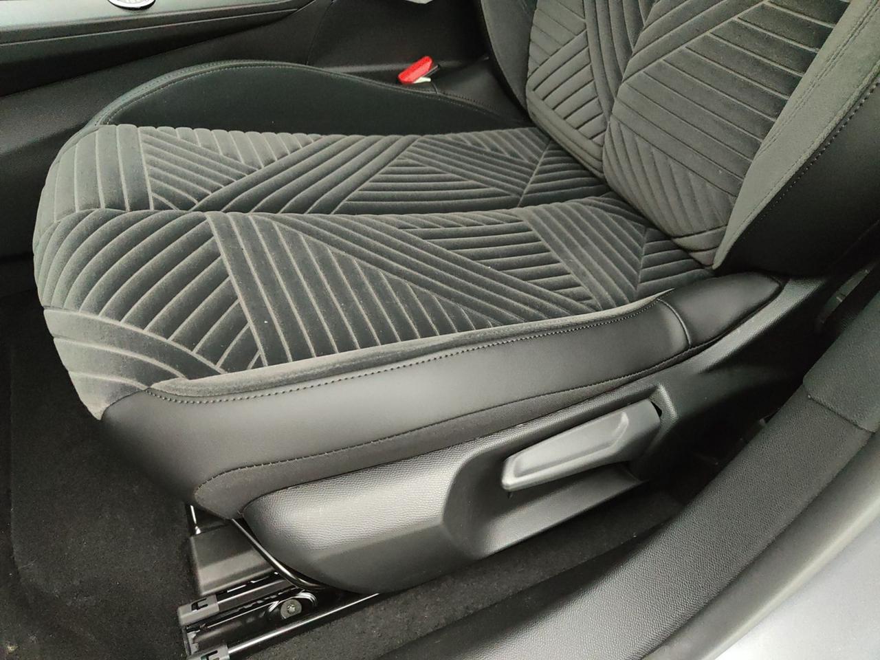 LANCIA YPSILON 1.2 HYBRID 100CV LX