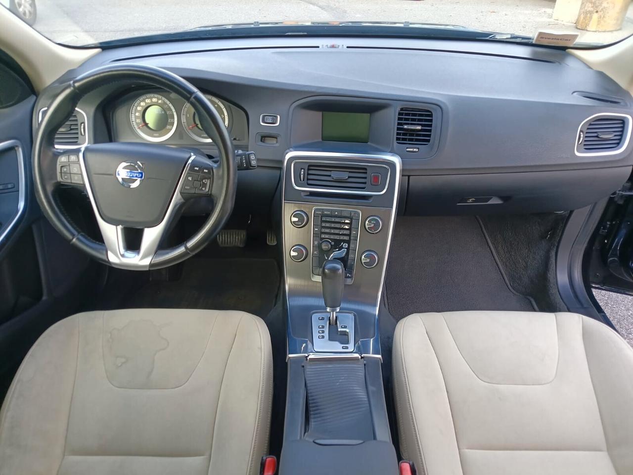 Volvo V60 D3 Geartronic Summum