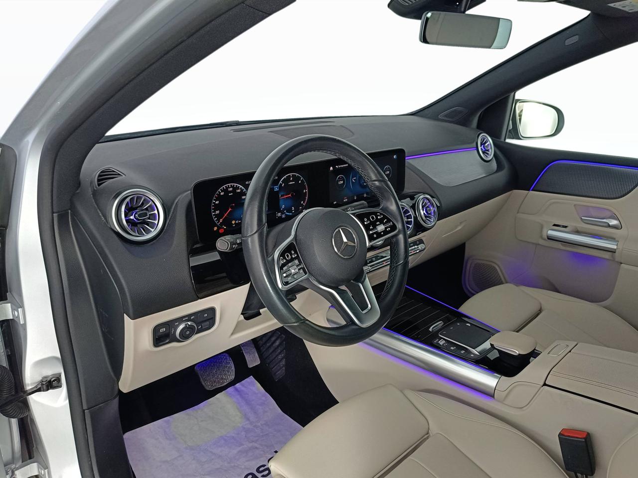 Mercedes-Benz Classe B - W247 2018 - B 180 d Sport Plus auto
