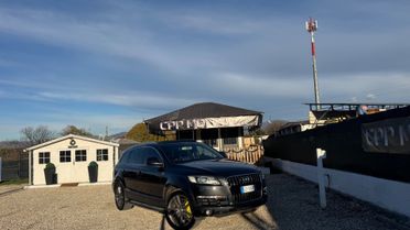 Audi Q7 3.0 V6 TDI 233CV quattro tiptronic