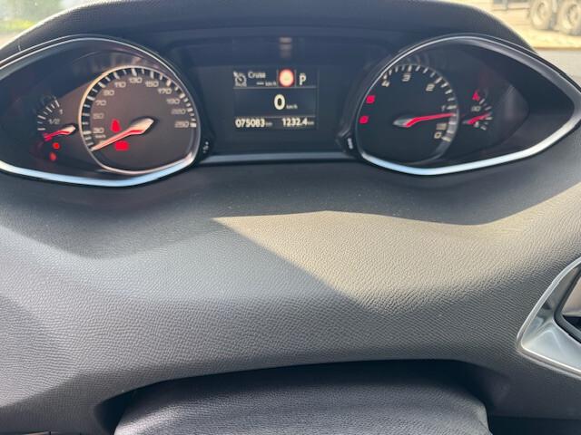 Peugeot 308 BlueHDi 120 S&S EAT6 SW Active