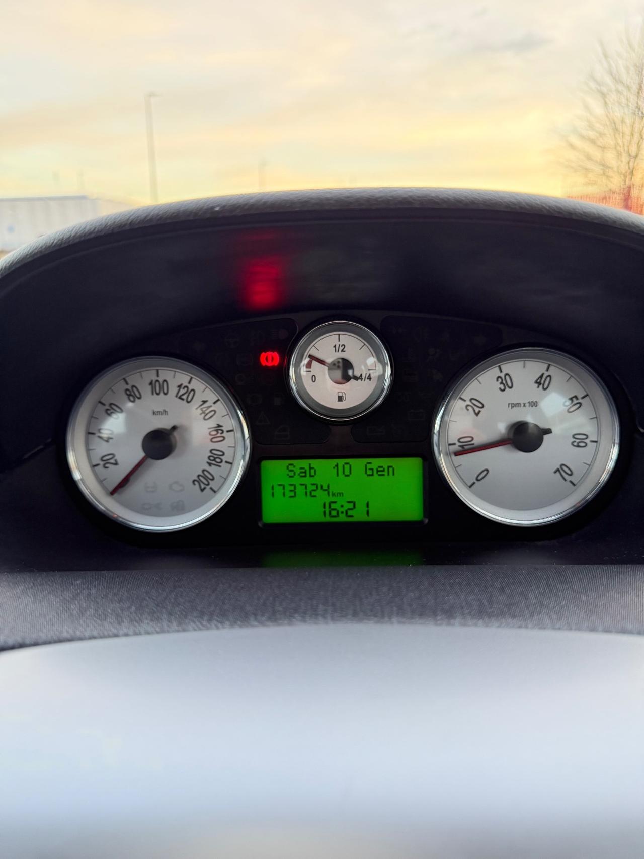 Lancia Ypsilon 1.2 Argento