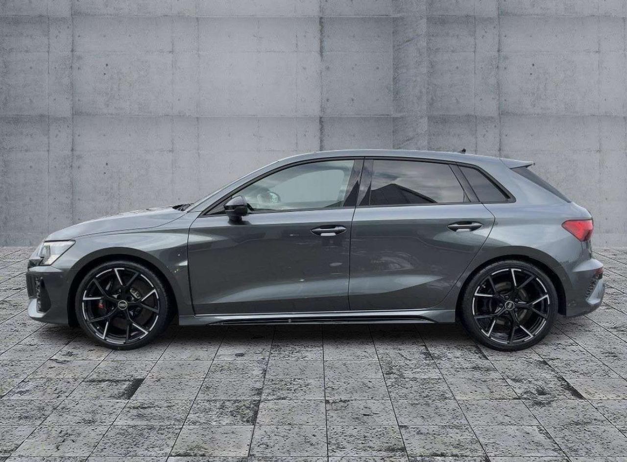 Audi RS3 Sportback 2.5 tfsi quattro s-tronic