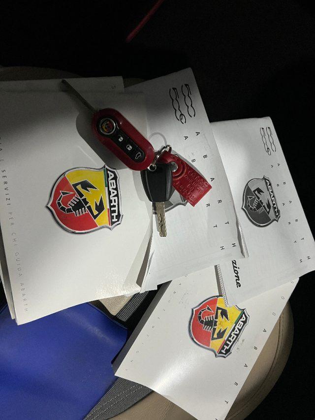 FIAT 500 Abarth 595 1.4 Turbo T-Jet MTA Turismo REPLICA MASERAT