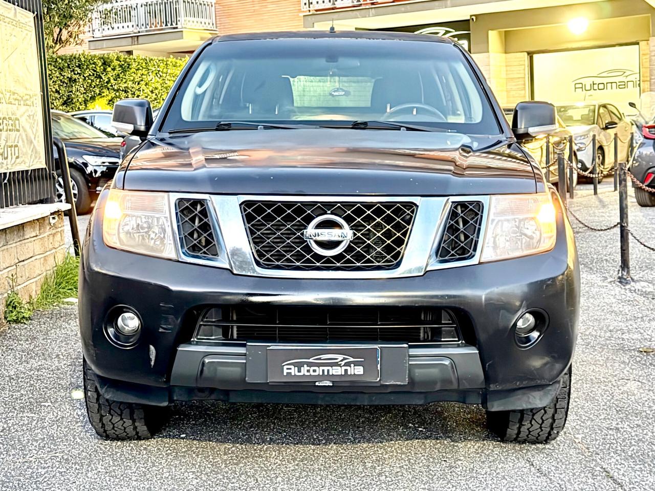 Nissan Navara 2.5 dCi 190CV 4 porte Double Cab UNIPRO\GARANZIA