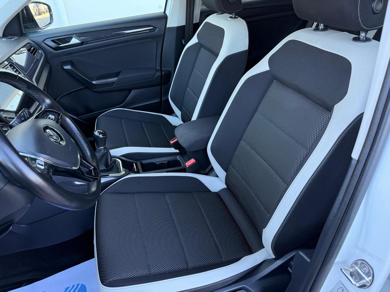 Volkswagen T-Roc 1.6 TDI SCR Advanced BlueMotion