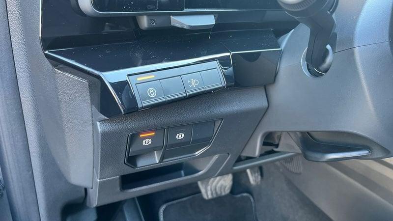 Renault Austral NUOVO evolution MY24 full hybrid E-Tech 200