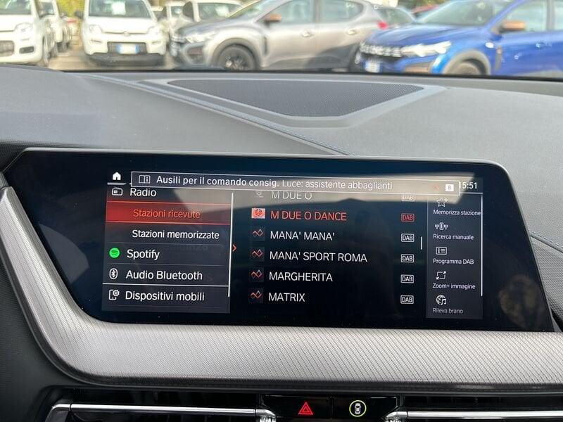 BMW Serie 1 F40 118d Msport auto