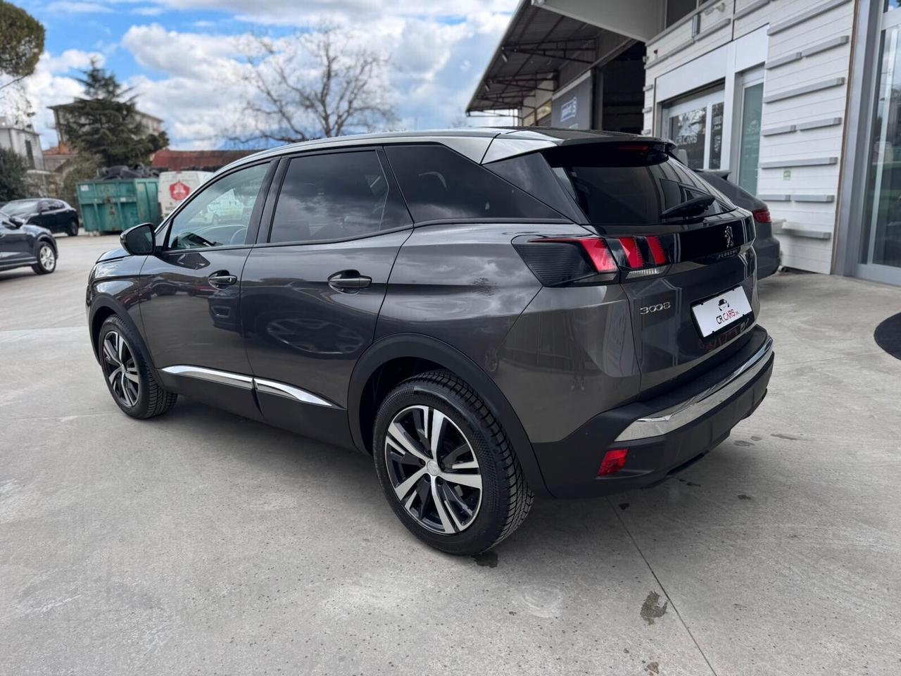 Peugeot 3008 BlueHDi 130 S&S EAT8 Allure Pack Autocarro N1