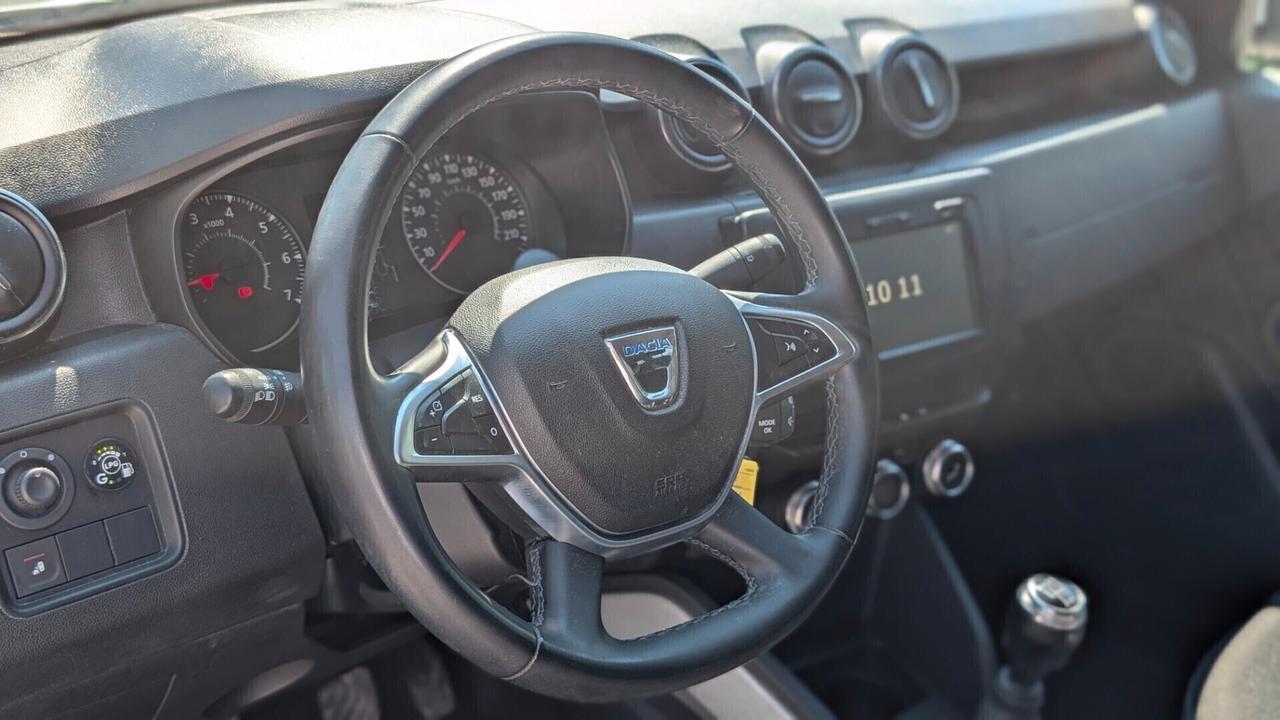 Dacia Duster 1.0 TCe 100 CV ECO-G 4x2 15th Anniversary