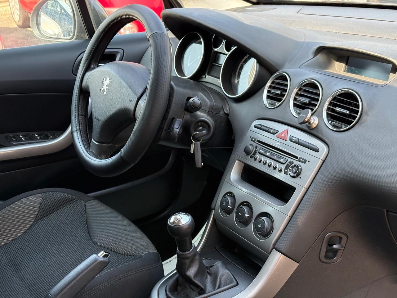 Peugeot 308 1.6 VTi 120CV 5p. GPL