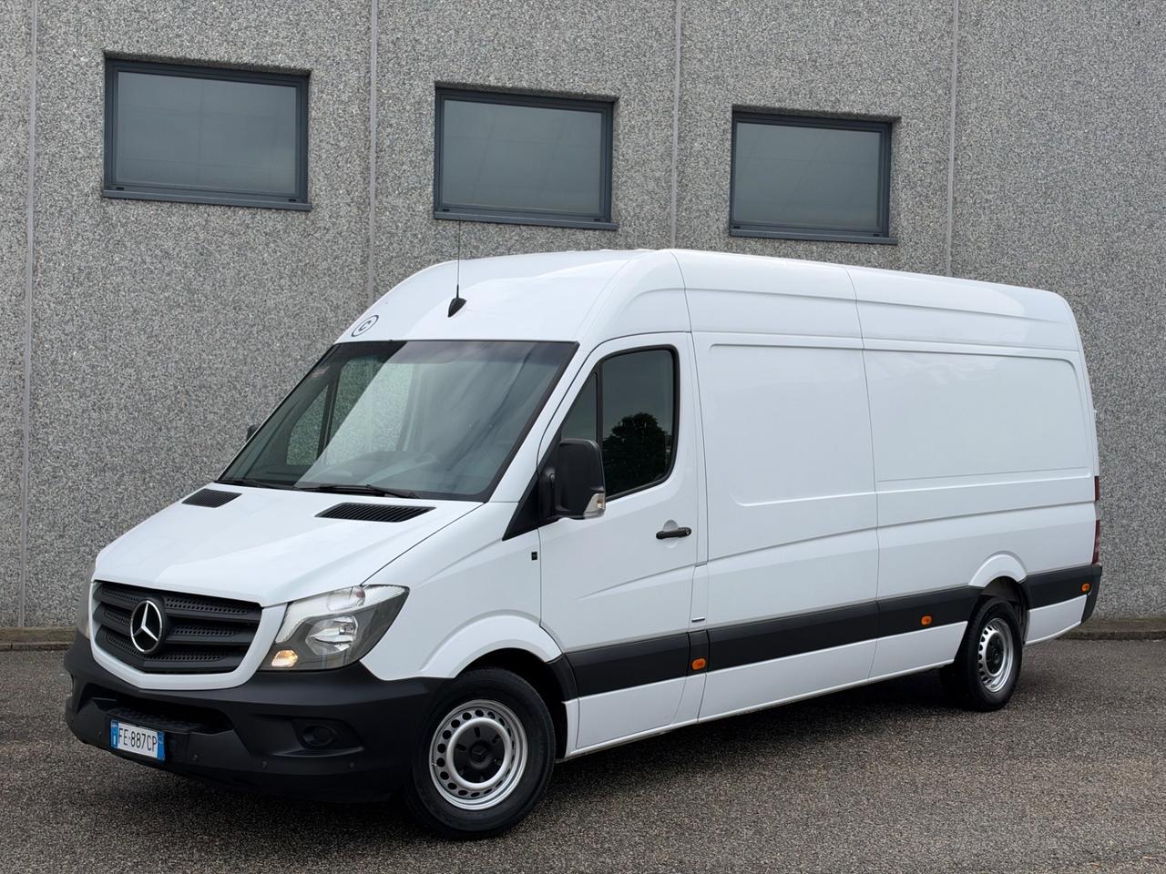 Mercedes Sprinter 319 3.0 V6 Bluetec Automatico
