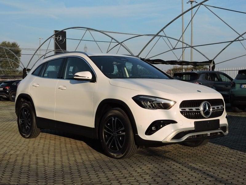 Mercedes-Benz GLA GLA 180 Automatic Advanced KM ZERO