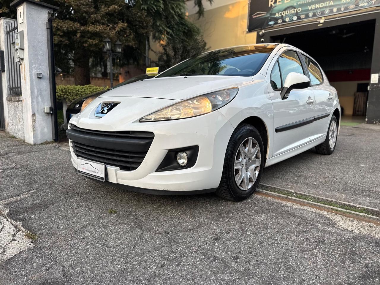 Peugeot 207 1.4 HDi 70CV FAP 5p. X Line