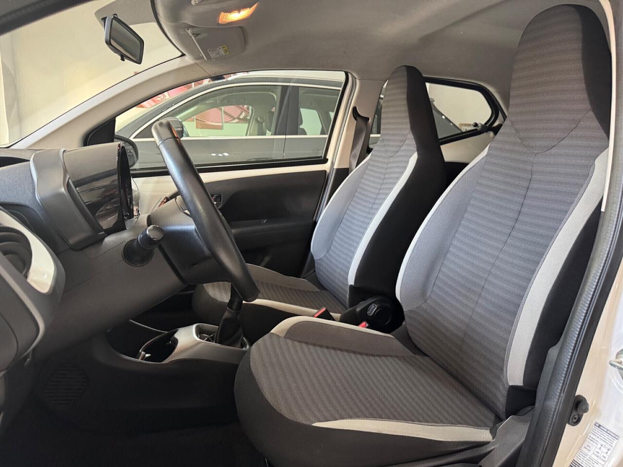 Toyota Aygo Connect 1.0 72CV 5p x-business