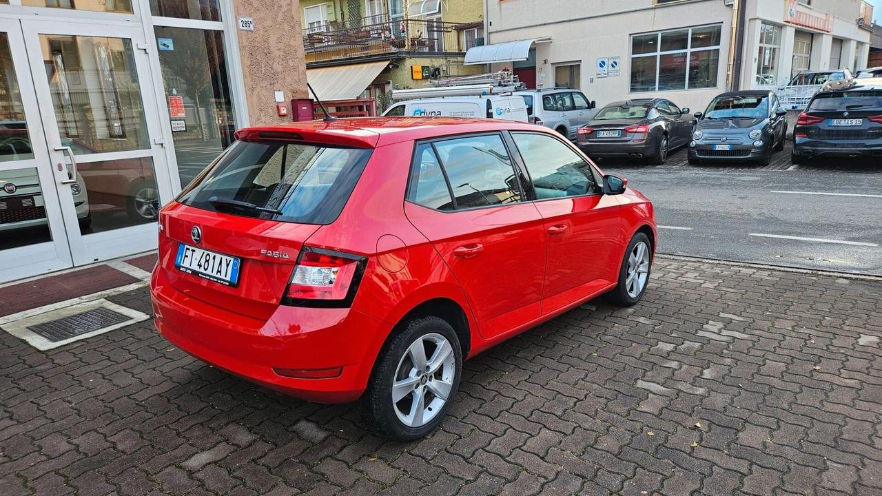 Skoda Fabia 1.0 mpi Business 75cv CRUISE-SENSORI-