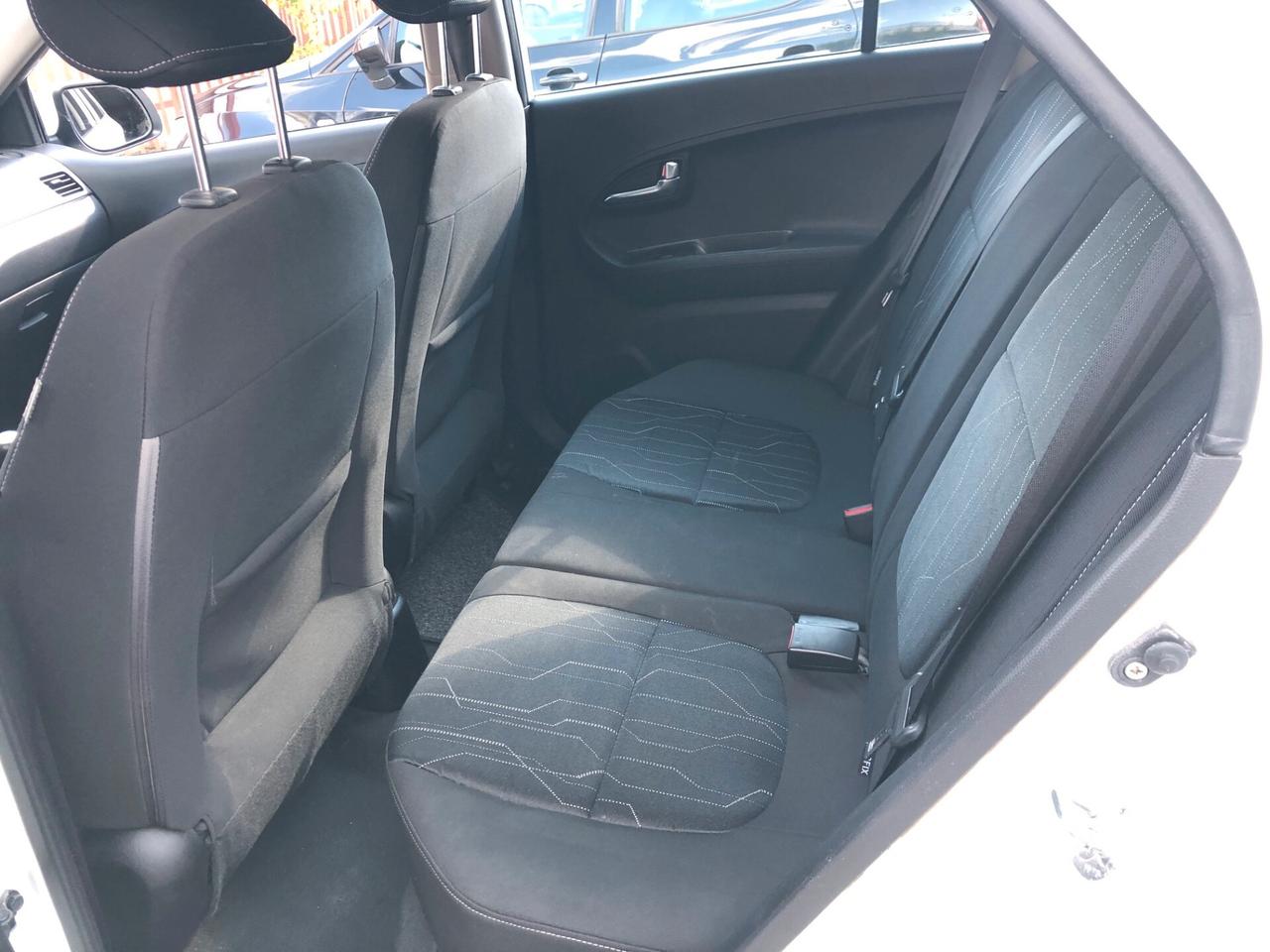 Kia Picanto 1.0 12V 5 porte Easy
