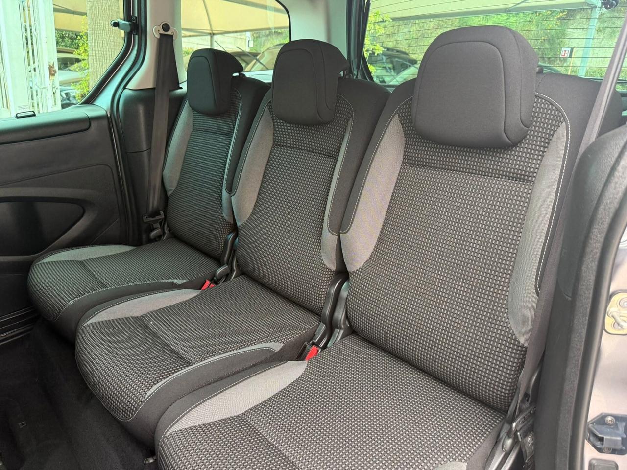 Peugeot Partner Tepee 120 s&s Active