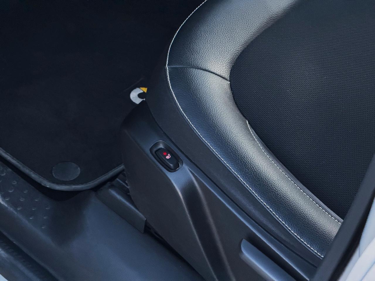 Smart forFour 0.9 T BRABUS 109CV TETTO CAM JBL