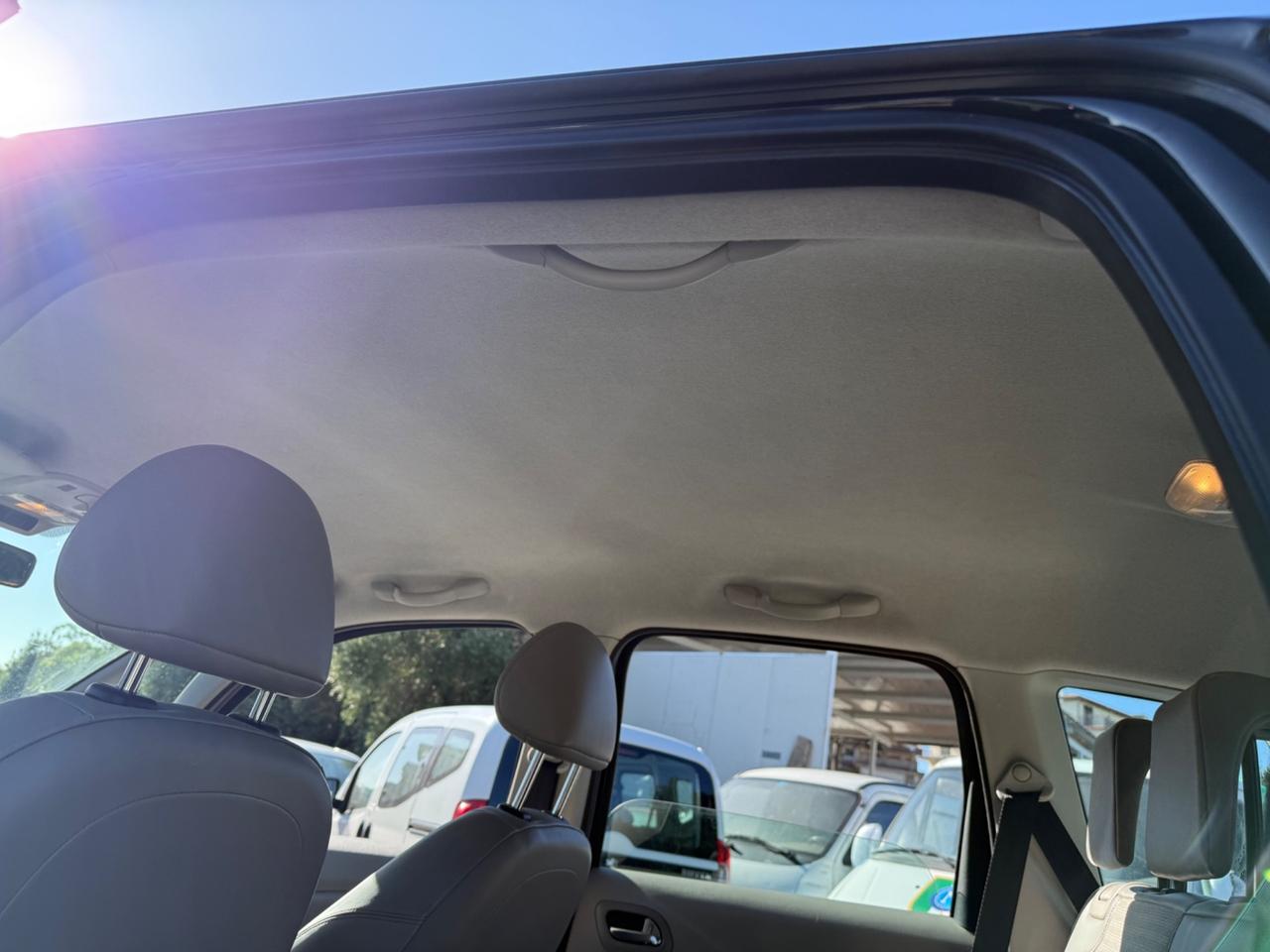 Citroen C3 Picasso 1.6 HDi 90 airdream Exclusive Style