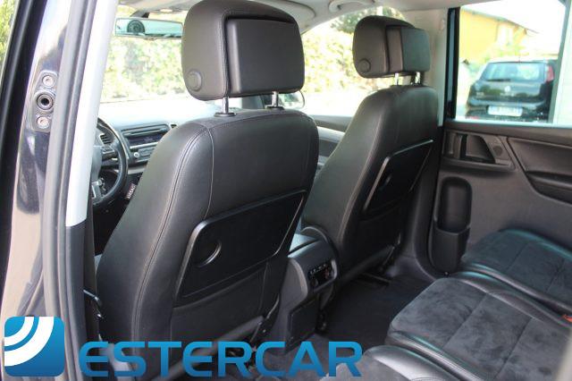 VOLKSWAGEN Sharan 2.0 TDI DSG Highline 7 POSTI
