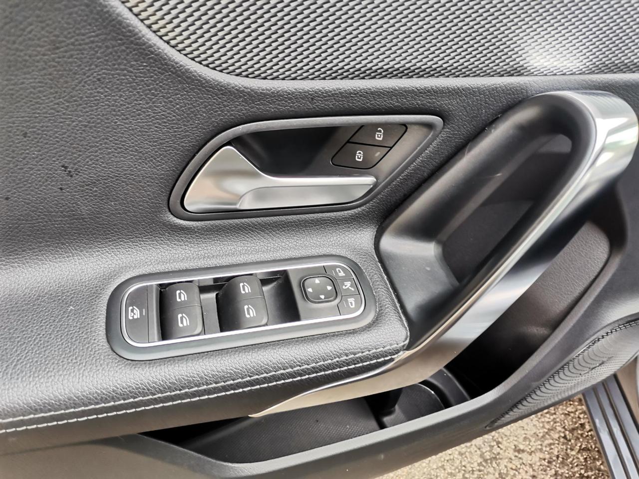 Mercedes Classe A A 180 d Sport Next auto