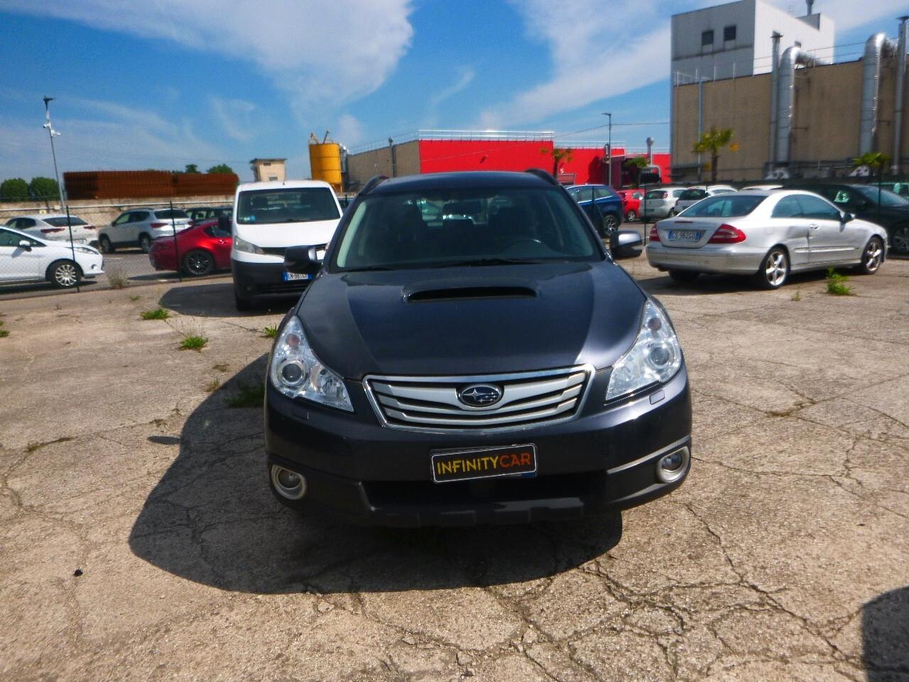 Subaru OUTBACK 2.0D Trend Limited