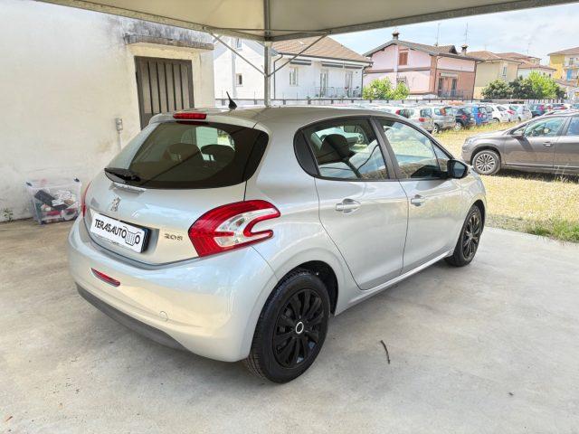 PEUGEOT 208 1.0 VTi 68 CV 5 porte OK NEOPATENTATI EURO 5B BENZ