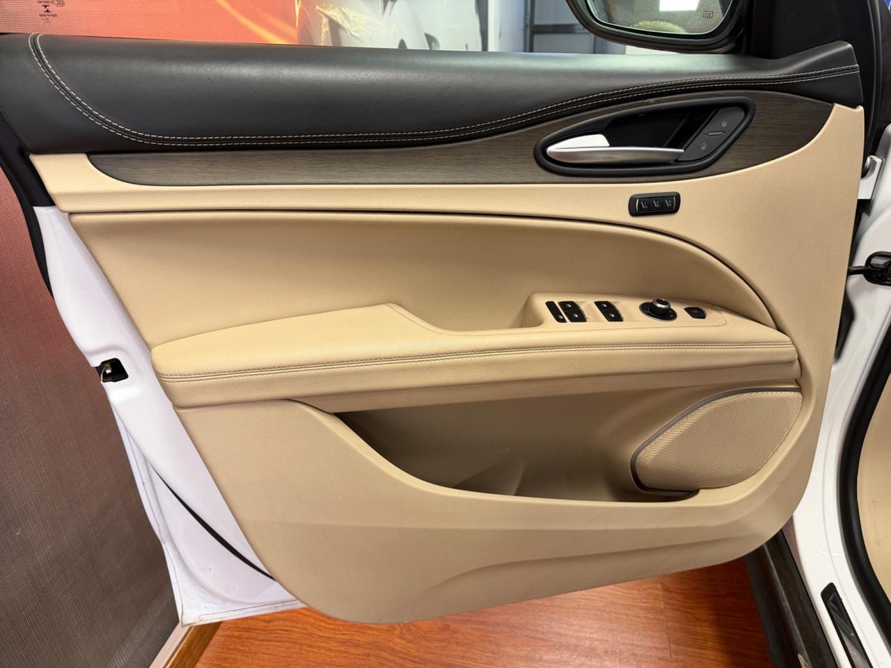 Alfa Romeo Stelvio 2.2 Turbodiesel 210 CV AT8 Q4 Sport Edition