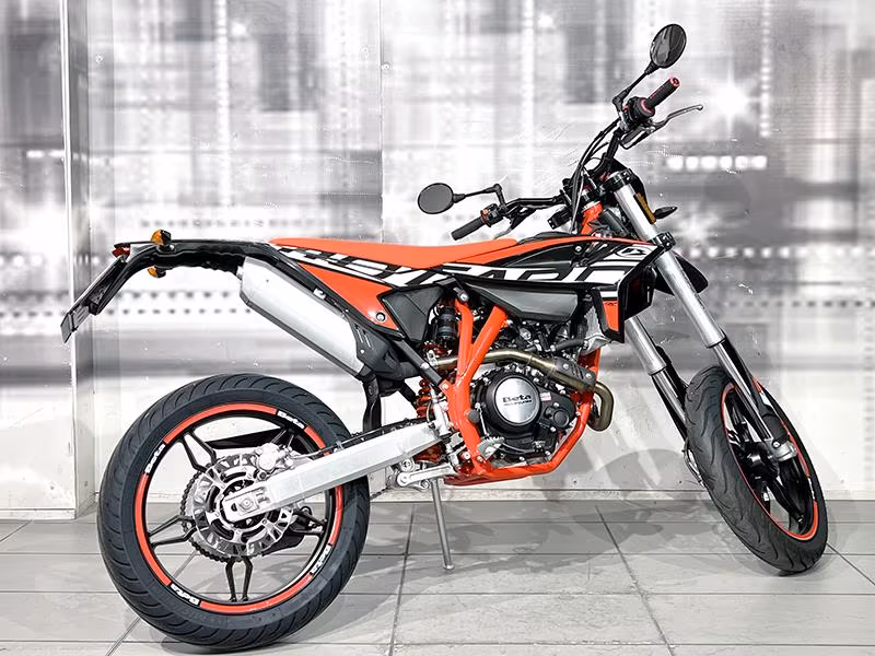 Betamotor RR 125 4T Motard LC