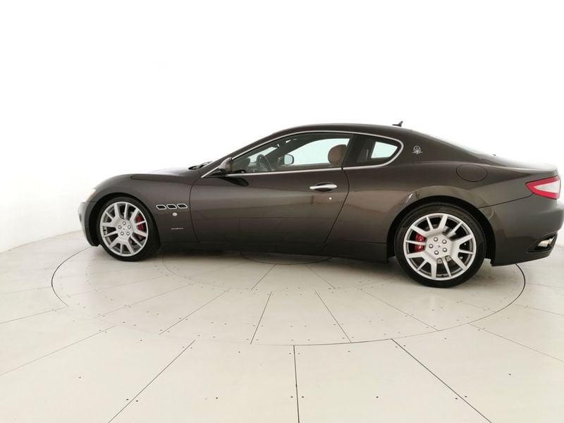 Maserati GranTurismo 4.2 auto