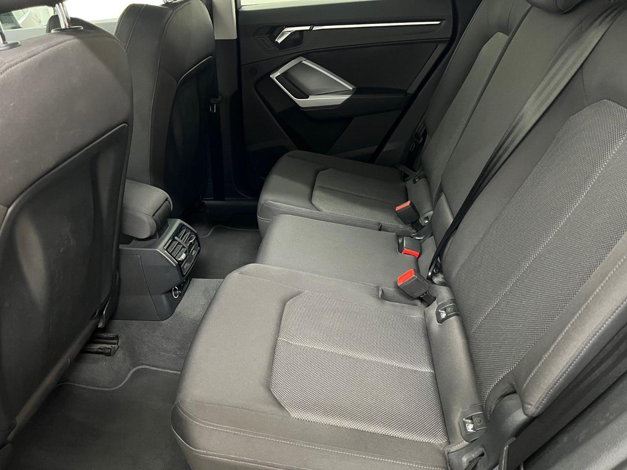 Audi Q3 sportback 35 TDI S tronic line edition