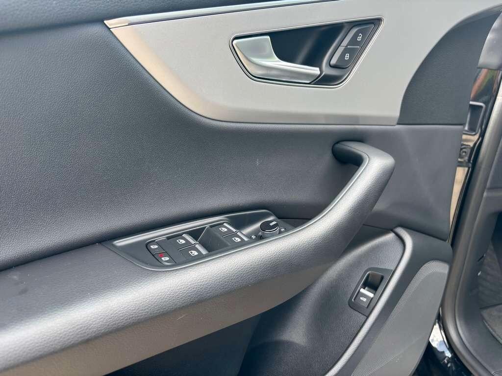Audi Q8 SUV 45 TDI quattro tiptronic S line edition 2024 / KM 52.000 IVA ESPOSTA Tua a solo 599 Euro al mese