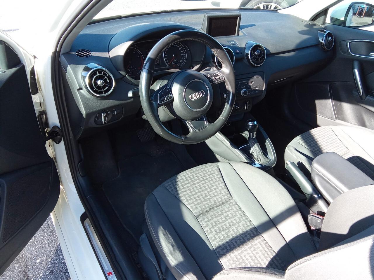 Audi A1 1.4 TFSI S tronic Ambition