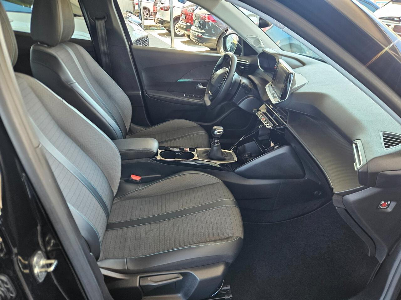 Peugeot 2008 BlueHDi 110 S&S Allure
