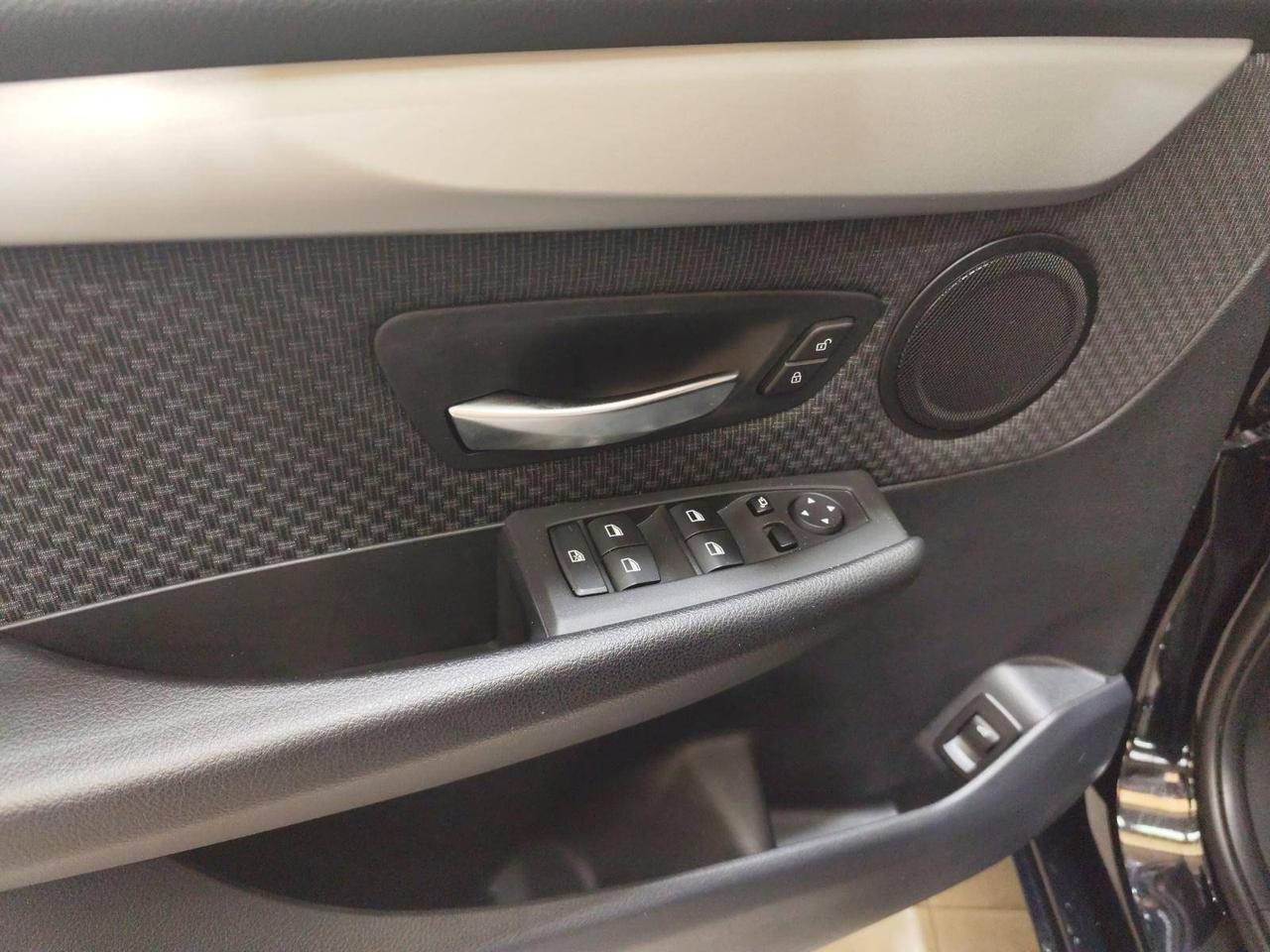 BMW Serie 2 218d Gran Tourer Business 5 Posti