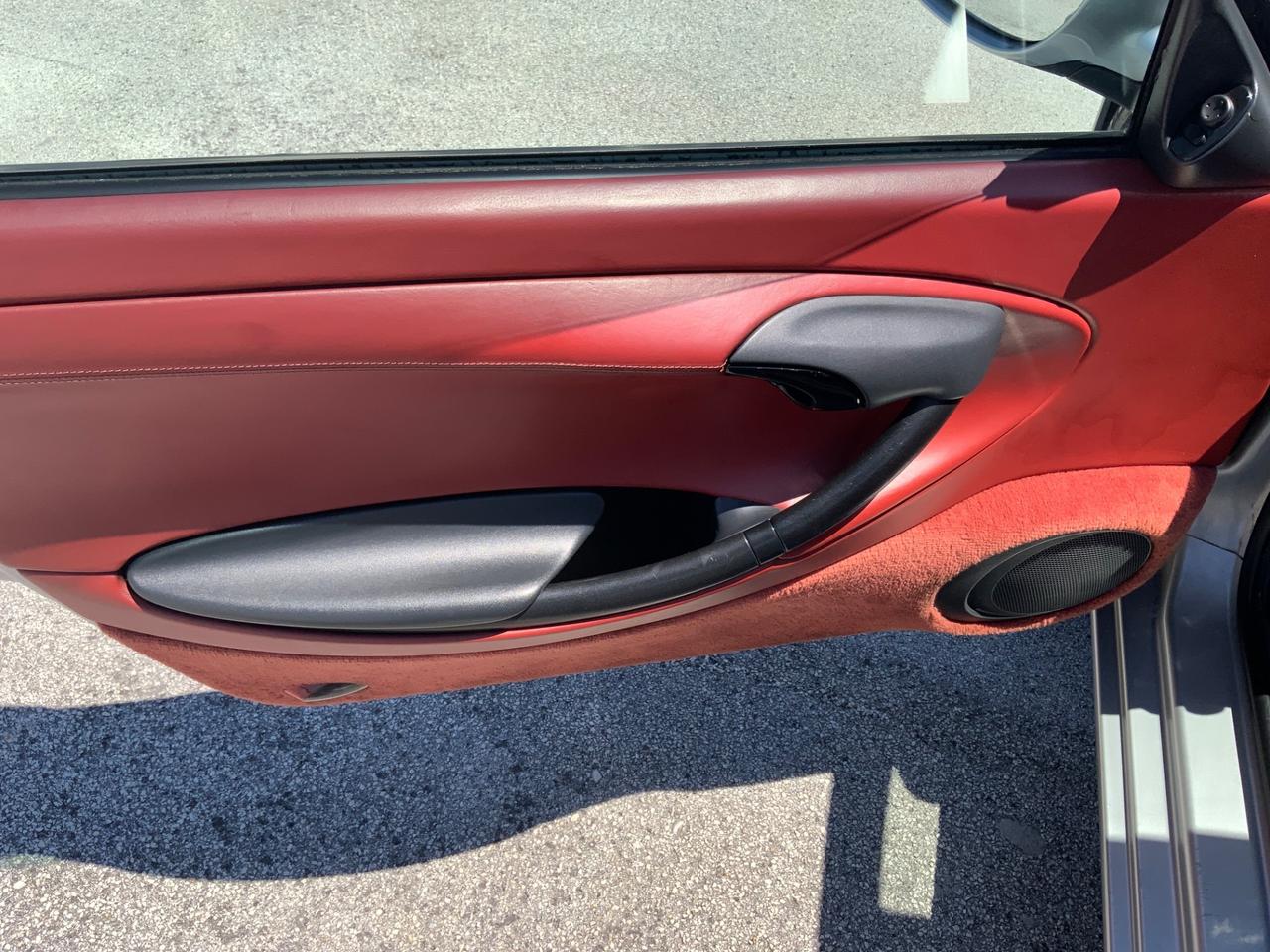 Porsche Boxster 2.5i 24V cat