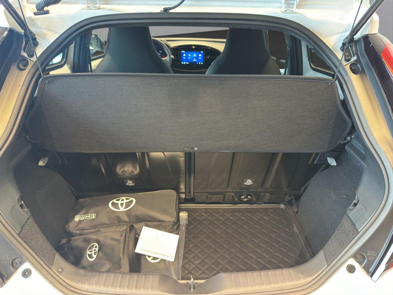 Toyota Aygo X 1.5 hybrid e-cvt