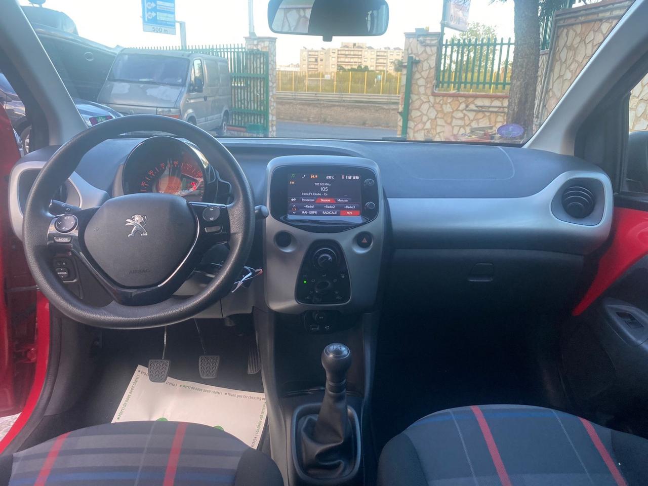Peugeot 108 2014 1.2 82 CV 5 porte Active