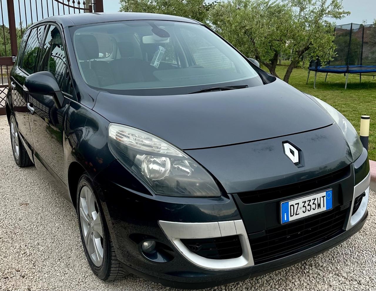 Renault Scenic Scénic X-Mod 1.9 dCi 130CV Luxe